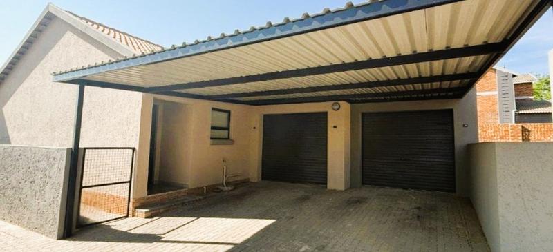 3 Bedroom Property for Sale in Heuwelsig Free State